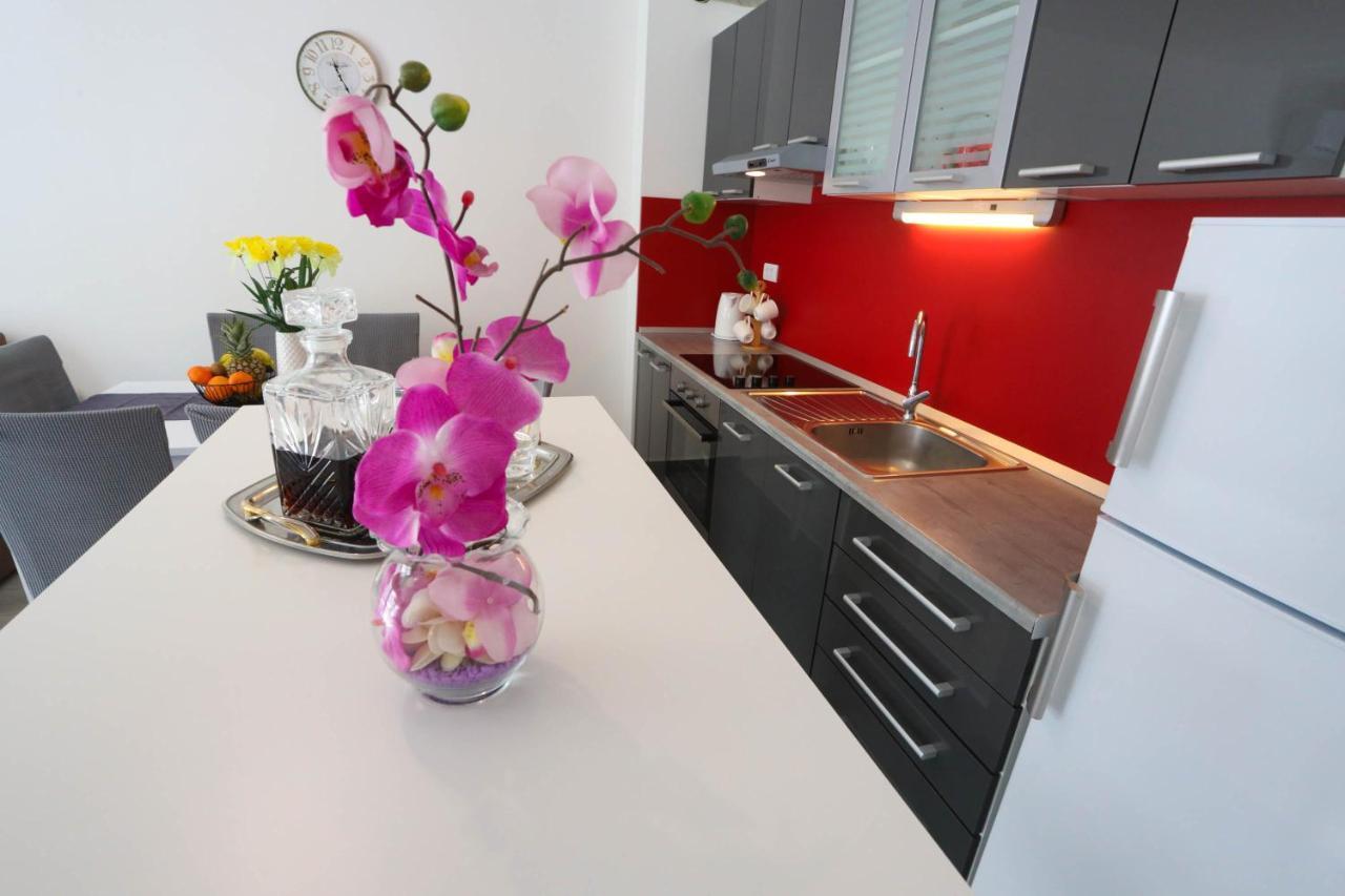 Apartman Petra Макарска Экстерьер фото