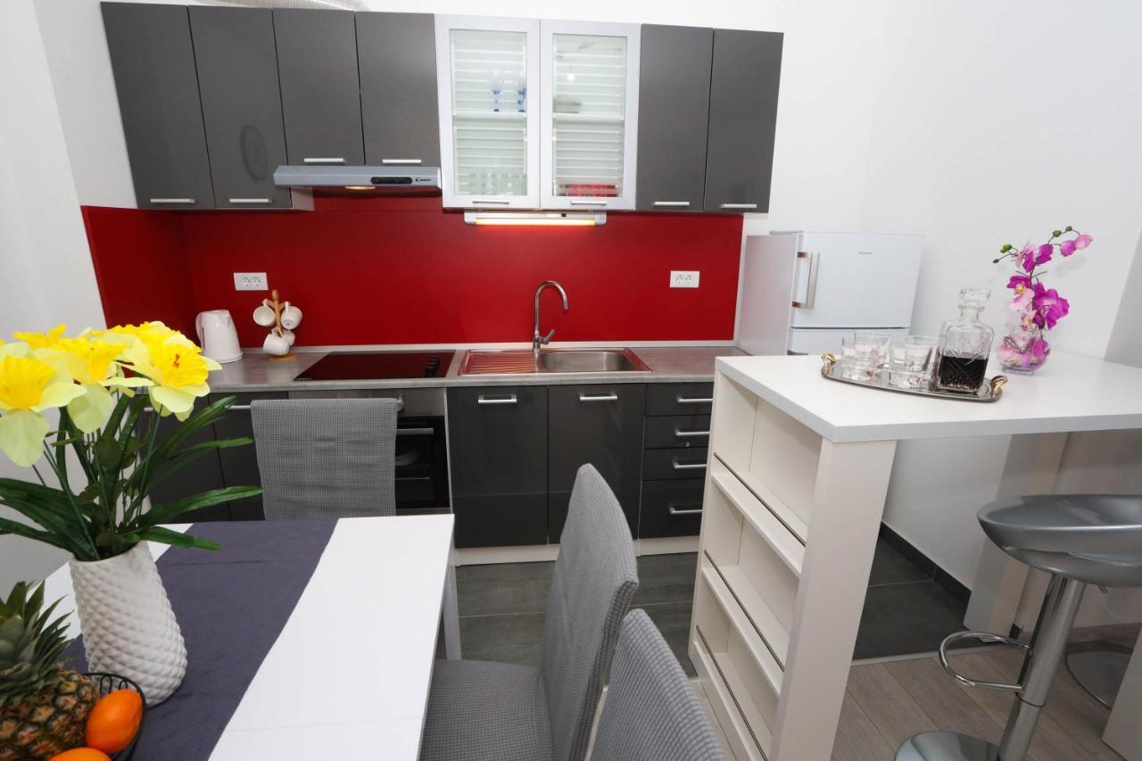 Apartman Petra Макарска Экстерьер фото